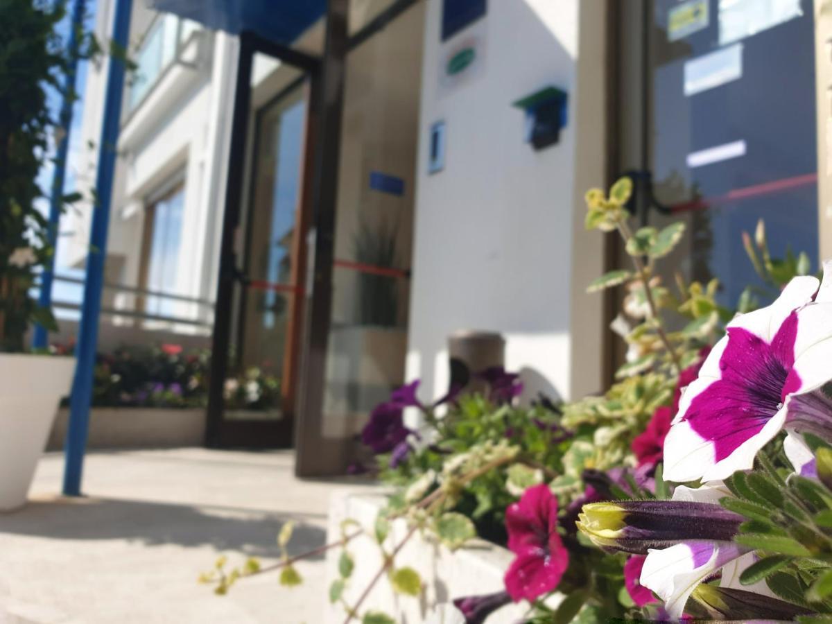 Hotel Sorriso Numana Luaran gambar