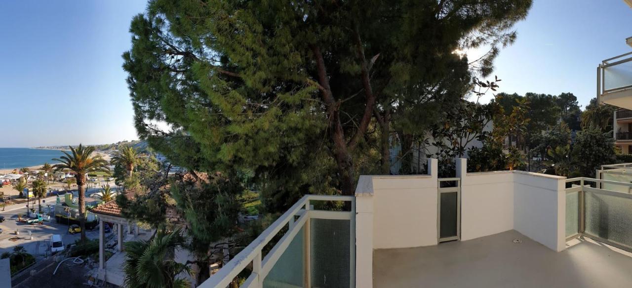 Hotel Sorriso Numana Luaran gambar
