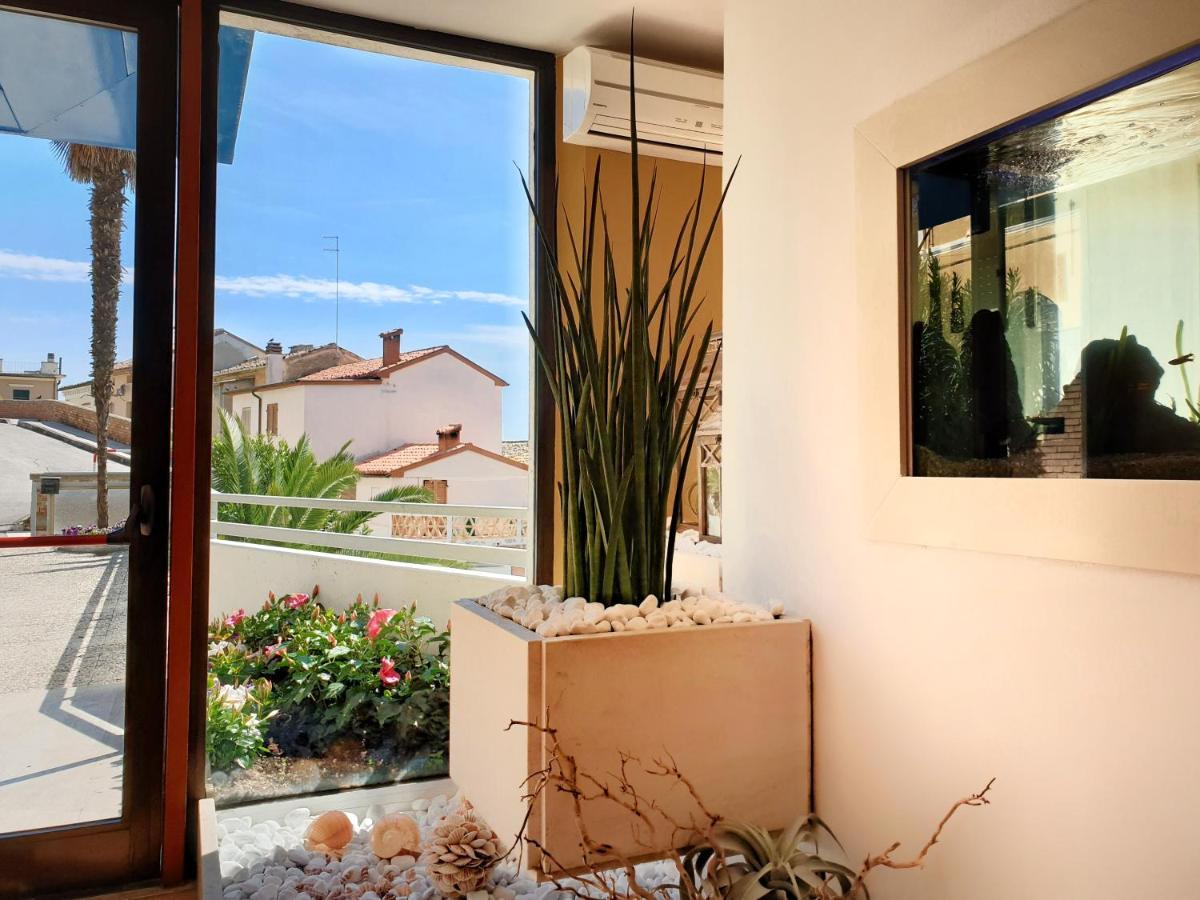 Hotel Sorriso Numana Luaran gambar