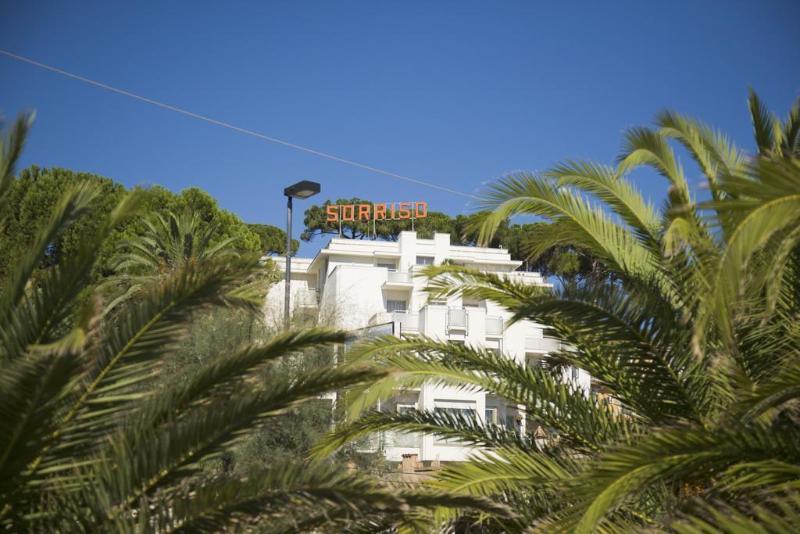 Hotel Sorriso Numana Luaran gambar