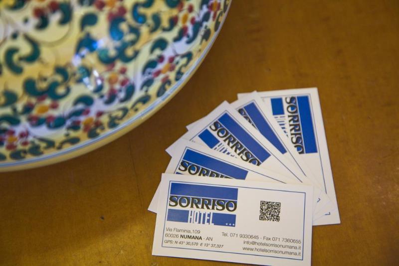 Hotel Sorriso Numana Luaran gambar
